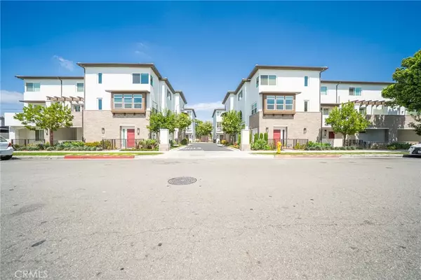 117 N 5th Street #B, Montebello, CA 90640