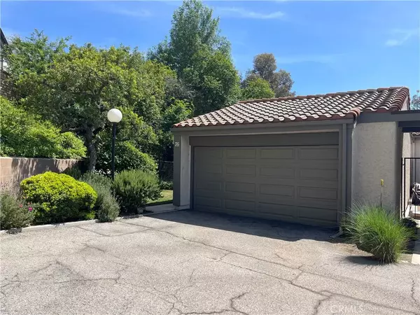 11427 Tampa Avenue #76, Porter Ranch, CA 91326