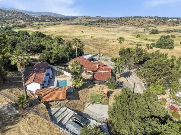 West Hills, CA 91304,23911 Homezell Drive
