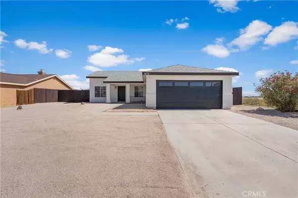 1472 Bedford Avenue, Rosamond, CA 93560
