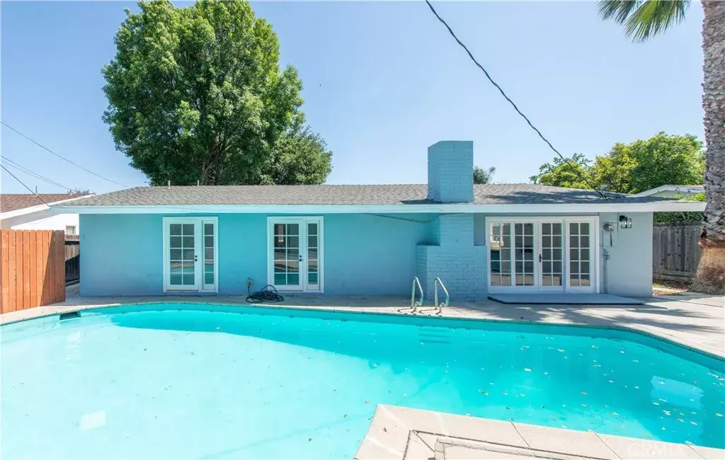 Winnetka, CA 91306,20541 Rodax Street