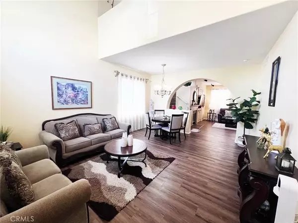 Saugus, CA 91350,28303 Sycamore Drive