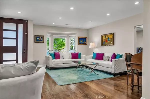 Encino, CA 91316,5948 Hesperia Avenue