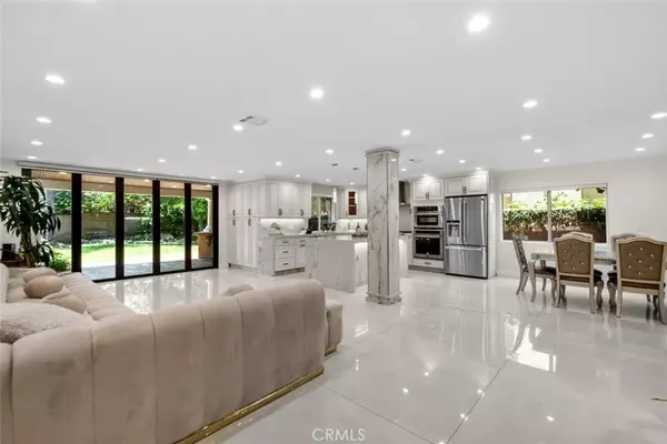 Tarzana, CA 91335,6355 Yolanda Avenue