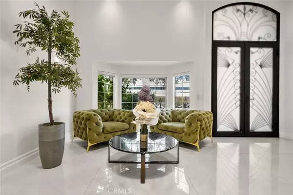 Tarzana, CA 91335,6355 Yolanda Avenue