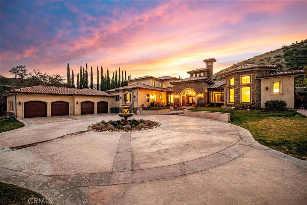 26829 Brooken Avenue, Canyon Country, CA 91387