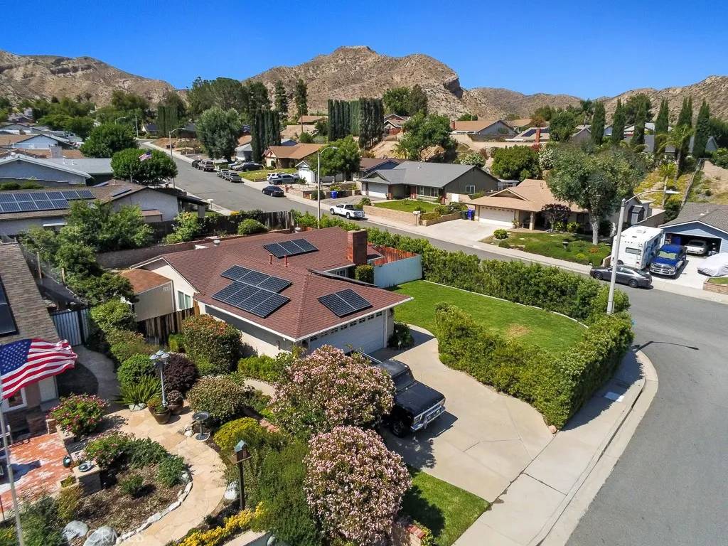 Canyon Country, CA 91387,14705 Calla Lily Court