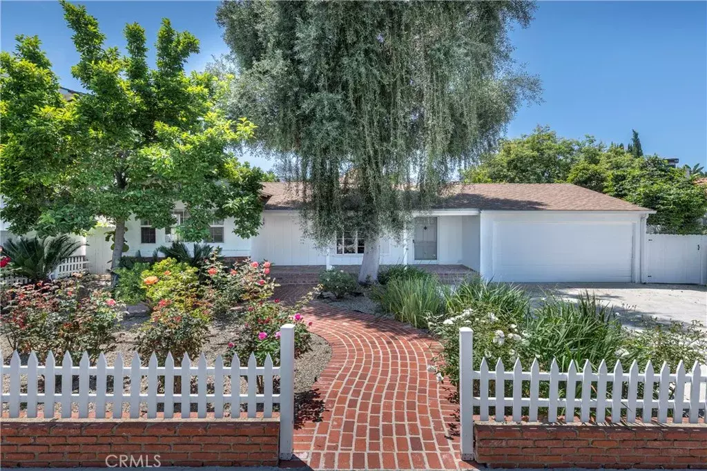 Sherman Oaks, CA 91423,4147 Allott Avenue