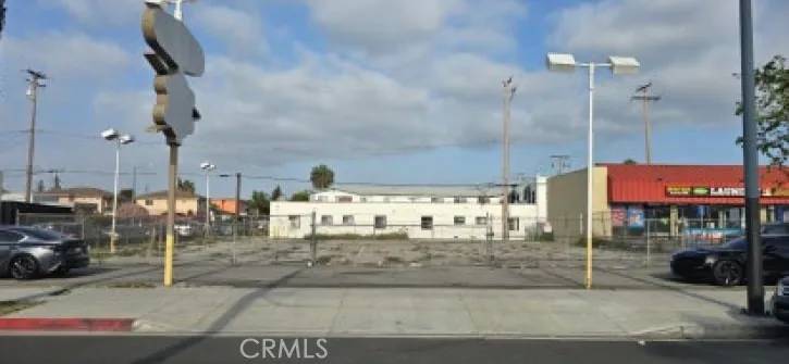 318 E Esther, Long Beach, CA 90813