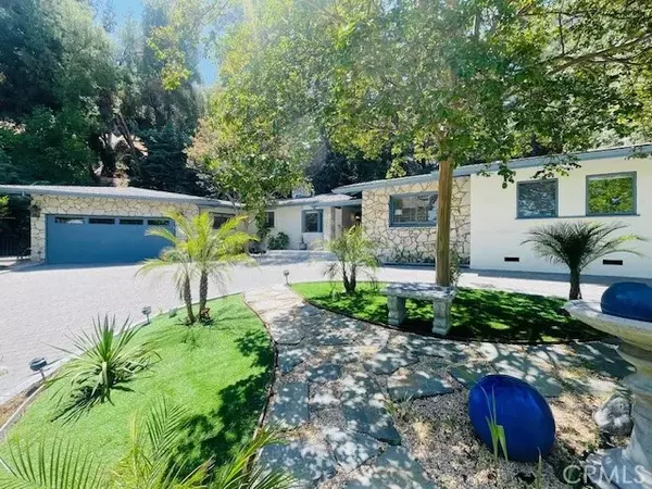 Encino, CA 91316,4736 Zelzah