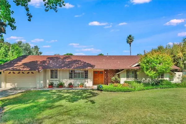 9845 Encino Avenue, Northridge, CA 91325