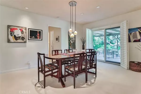 Northridge, CA 91325,9845 Encino Avenue