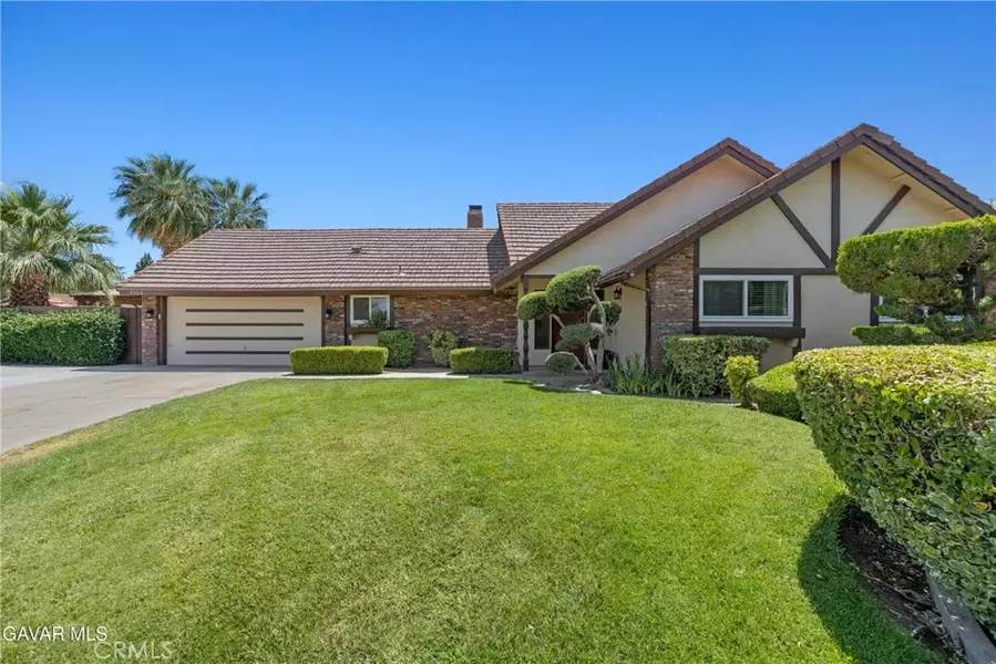 2520 Edam Street, Lancaster, CA 93536