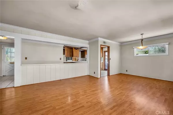 Valley Village, CA 91607,5333 Goodland Avenue