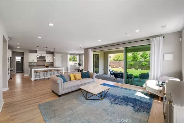 Canyon Country, CA 91387,25010 Sycamore Falls Court