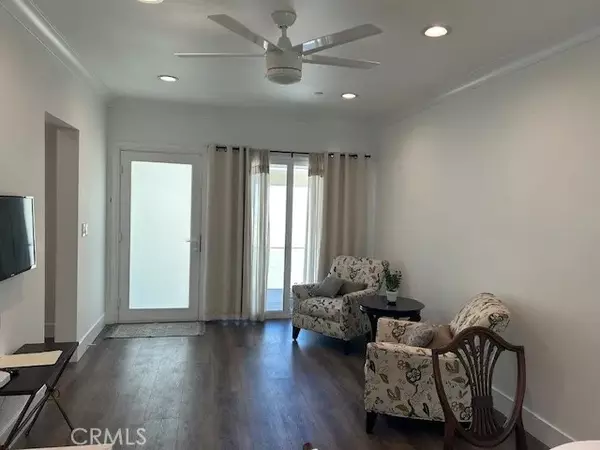 Sherman Oaks, CA 91403,4164 Woodcliff Road