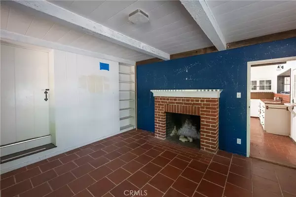 Northridge, CA 91324,8449 Melvin Avenue