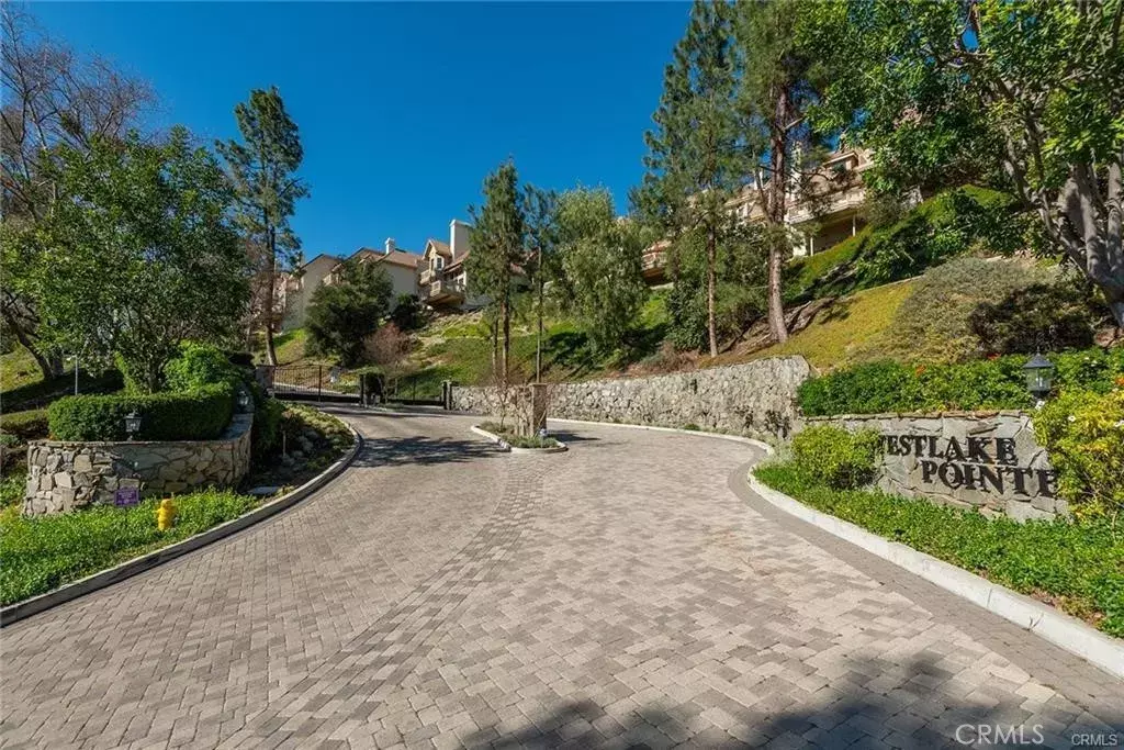Westlake Village, CA 91361,3315 View Pointe Drive