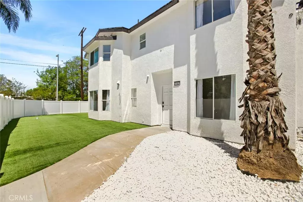 Reseda, CA 91335,7902 Tampa