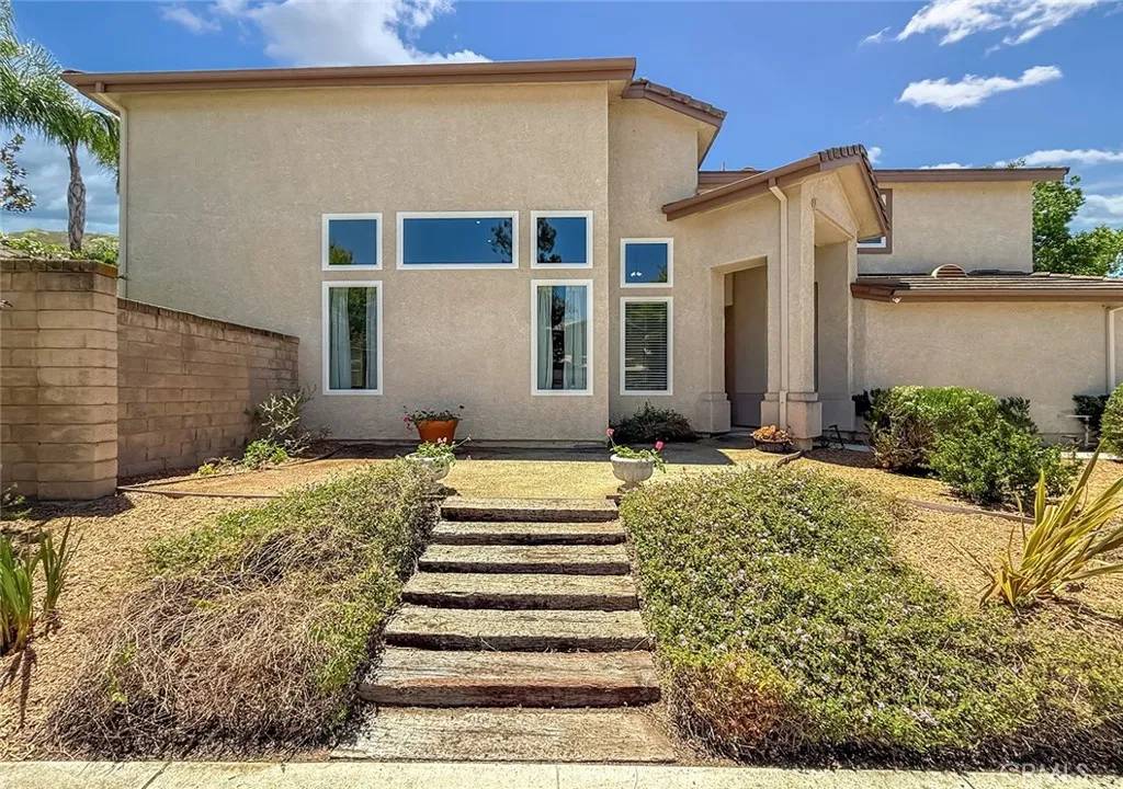 Oak Park, CA 91377,462 Cremona Way