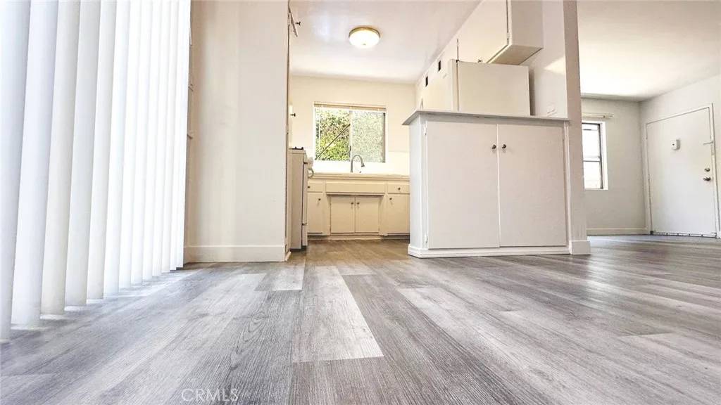 Los Angeles, CA 90035,1132 S Holt Avenue #3