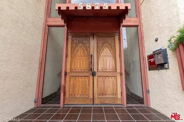 Culver City, CA 90230,5875 Doverwood Drive #106