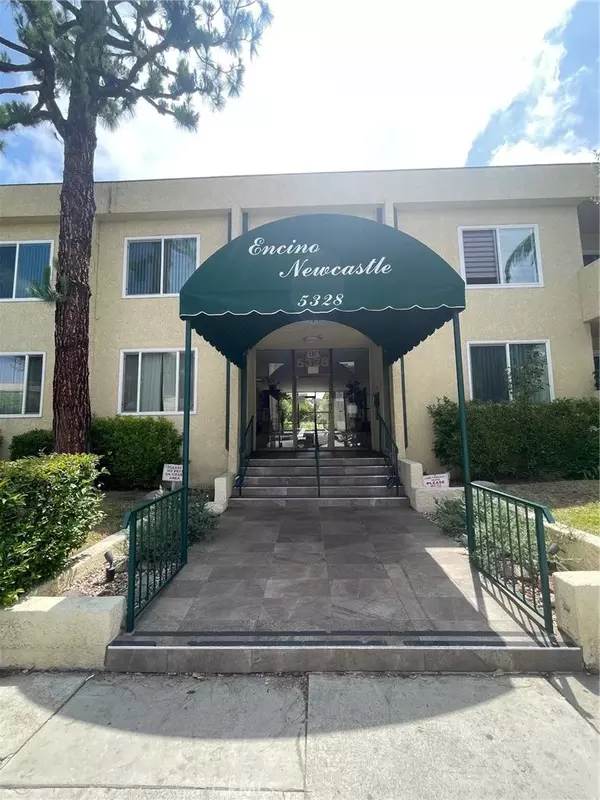 5328 Newcastle Avenue #26, Encino, CA 91316