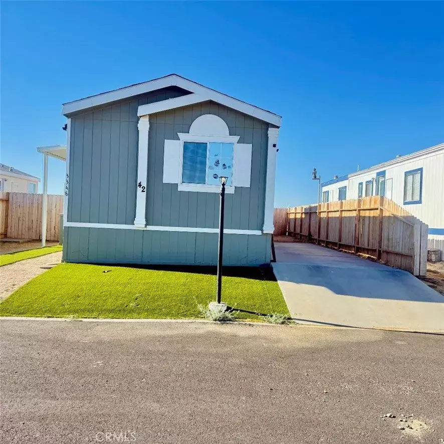 Mojave, CA 93501,3348 Fremont #42