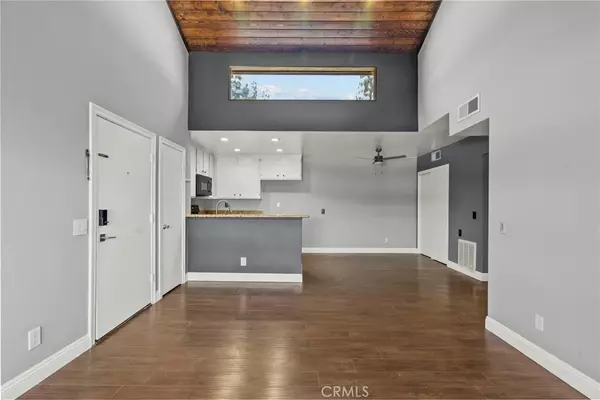 Canyon Country, CA 91351,18750 Mandan Street #1112