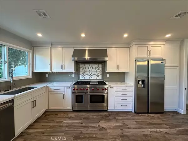 Agoura Hills, CA 91301,30222 Rainbow Crest Drive