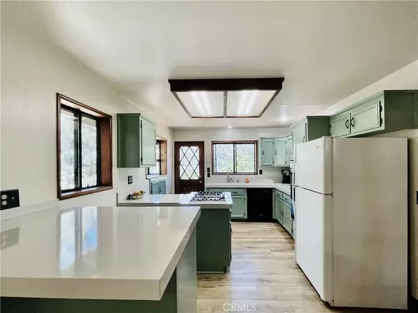 Frazier Park, CA 93225,411 Pine Canyon Drive