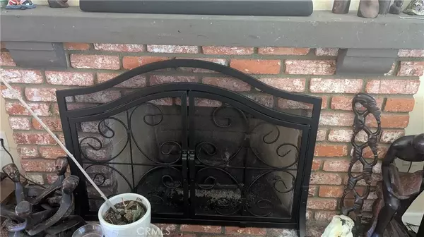 Chatsworth, CA 91311,10214 Hanna Avenue