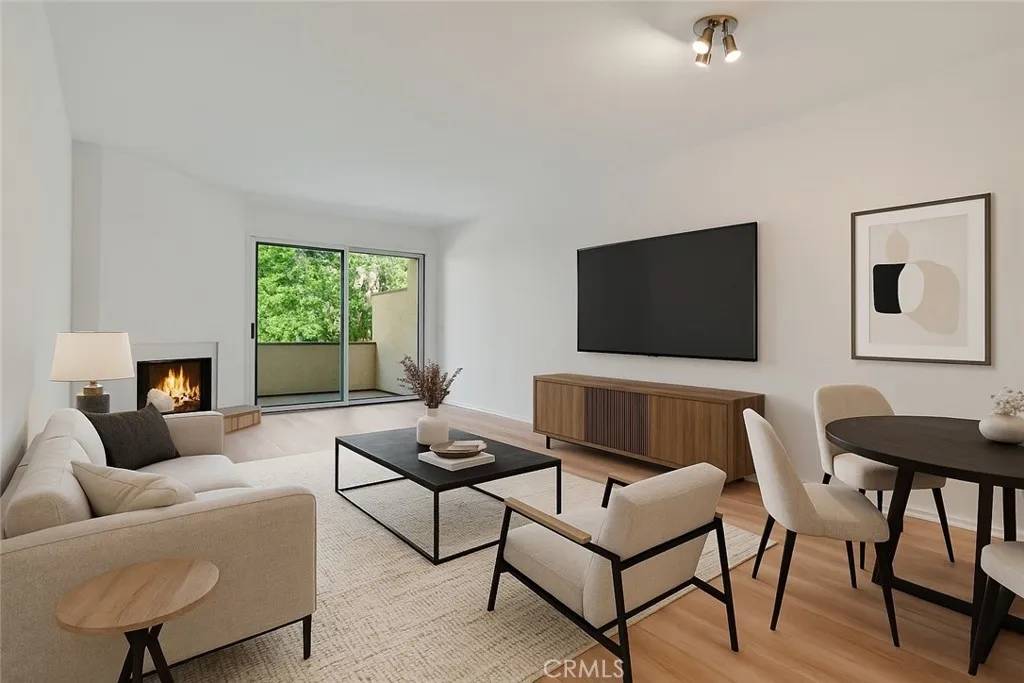 3480 Barham Boulevard #215, Los Angeles, CA 90068