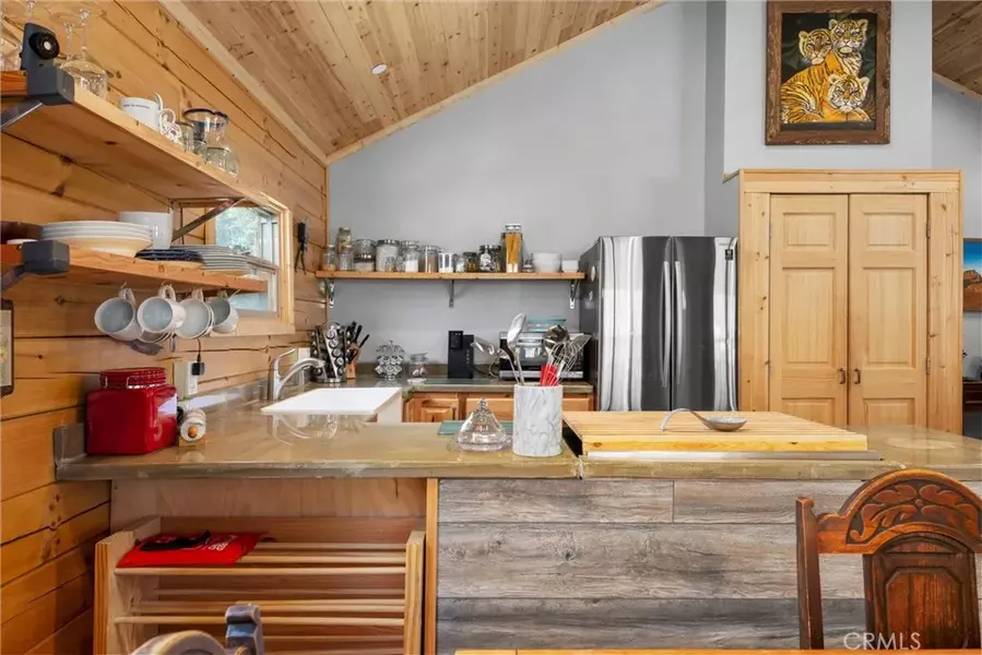 15708 Berne Court, Pine Mountain Club, CA 93222