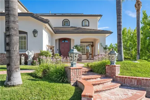 Valencia, CA 91354,27371 Blueridge Drive