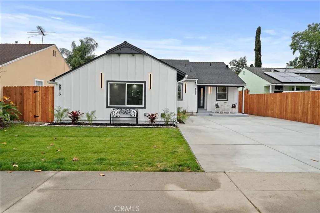 5815 Saloma Avenue, Sherman Oaks, CA 91411