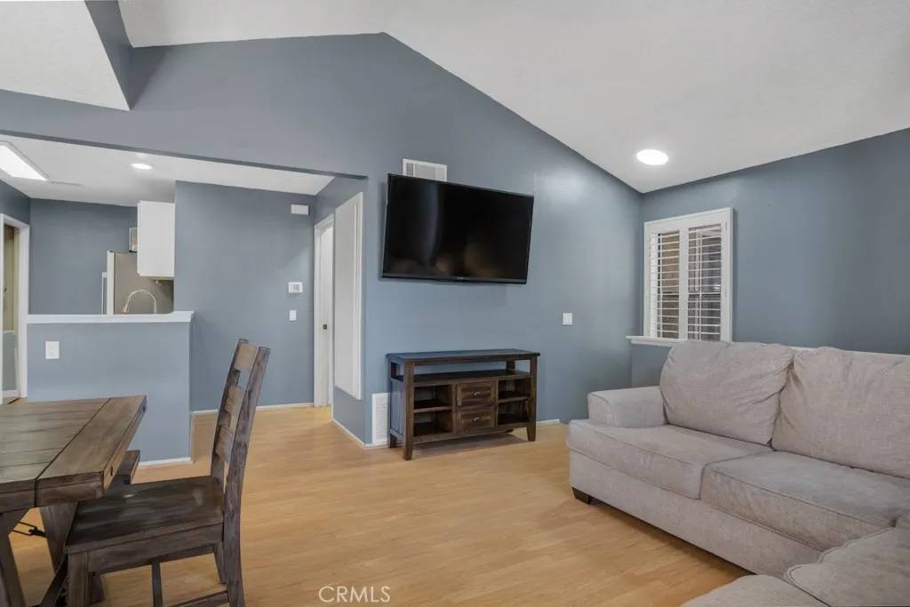 Simi Valley, CA 93063,2367 Archwood Lane #171
