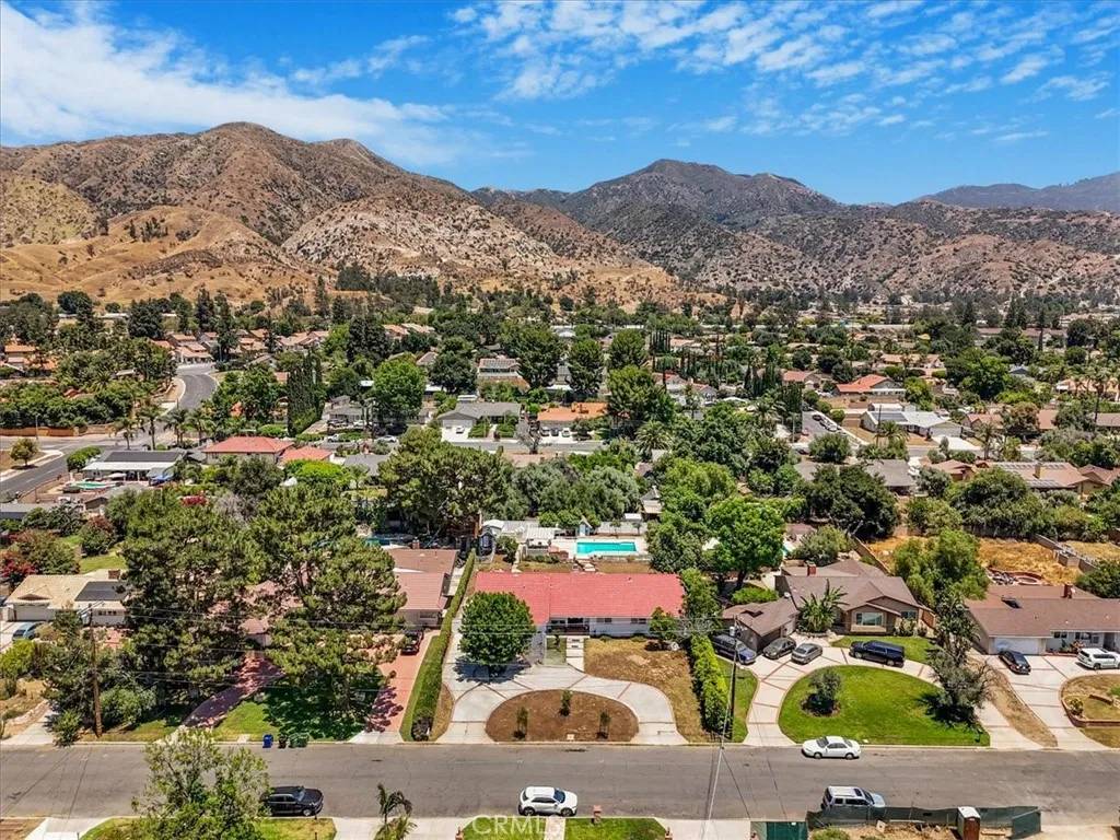 Sylmar, CA 91342,13720 Woodcock Avenue