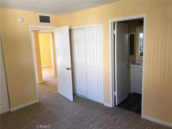 Canoga Park, CA 91304,8601 International Avenue #178