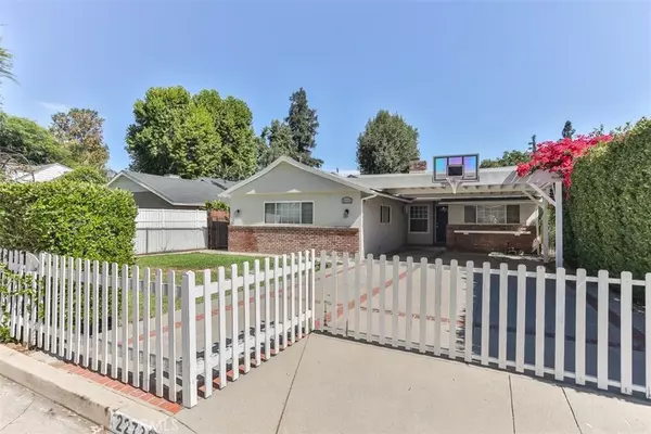 22733 Clarendon Street, Woodland Hills, CA 91367