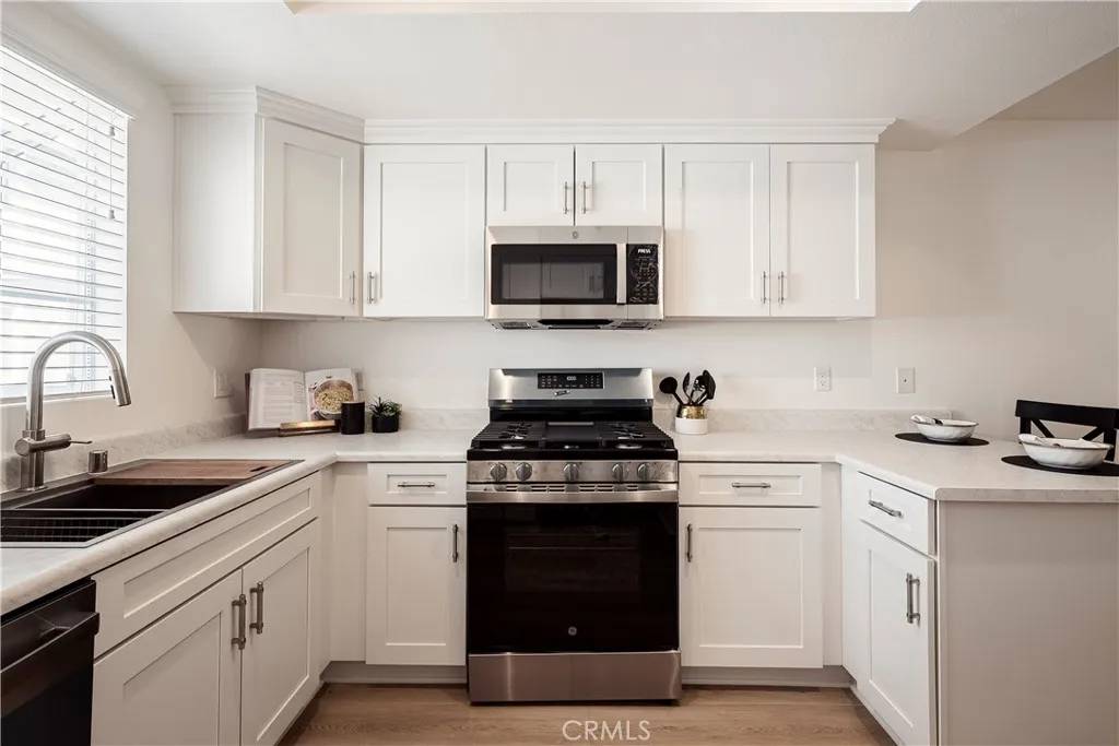 Canyon Country, CA 91351,26941 Rainbow Glen Drive #751