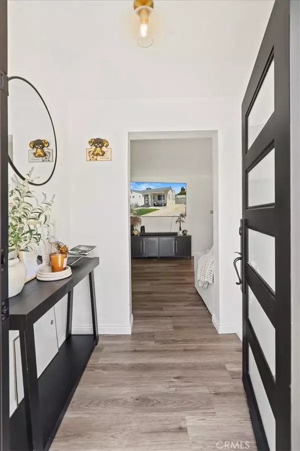 Long Beach, CA 90805,5434 Lewis Avenue