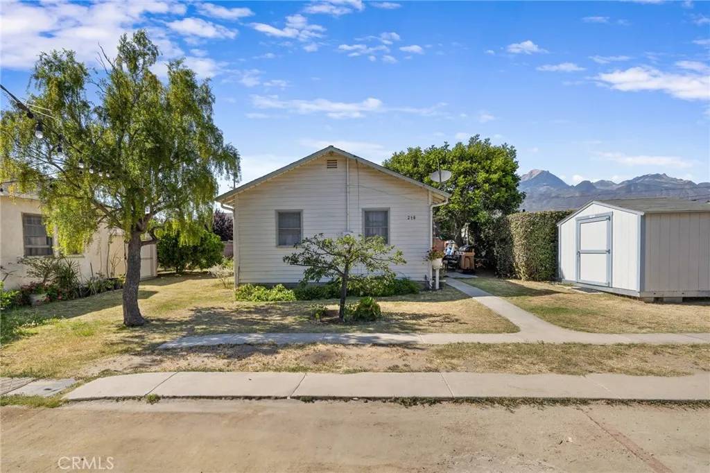 214 S Ojai Street, Santa Paula, CA 93060
