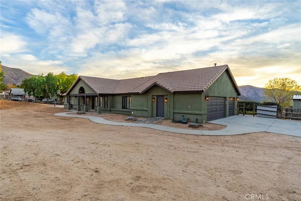 Acton, CA 93510,32175 Cedarcroft Road
