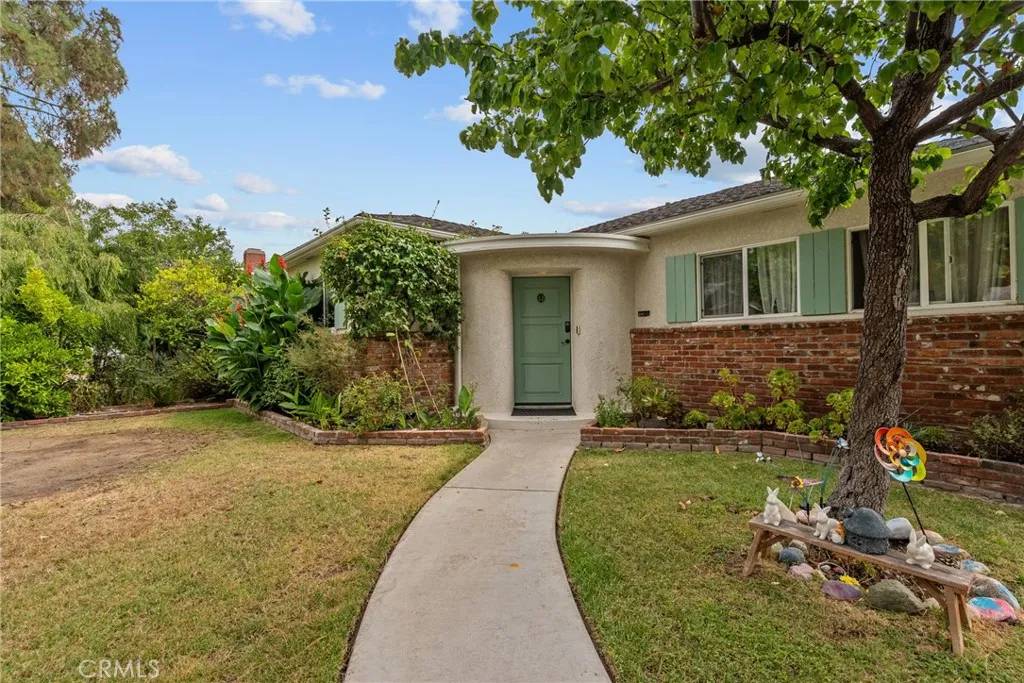 924 N Niagara Street, Burbank, CA 91505