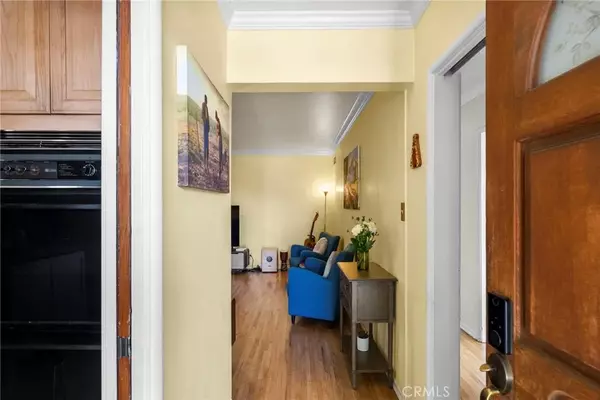 Mission Hills (san Fernando), CA 91345,15301 Kingsbury Street