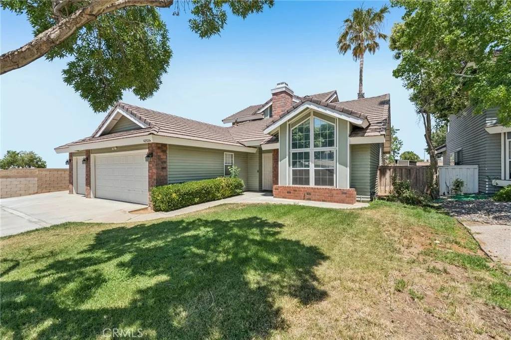 42534 62nd Street West, Quartz Hill, CA 93536