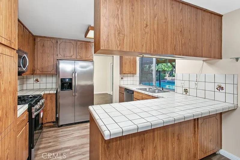 West Hills, CA 91307,7280 Darnoch Way