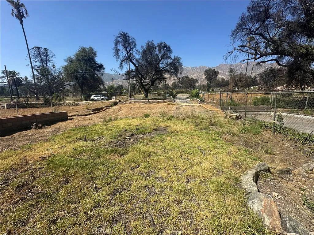 Altadena, CA 91001,388 E Pentagon