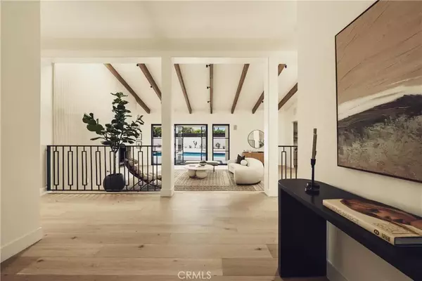Encino, CA 91316,4195 Alonzo Avenue